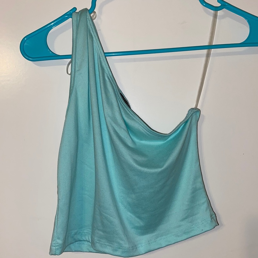 Brand new no tags mint top